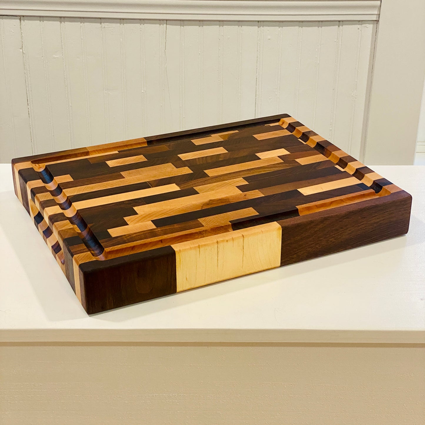 Coastal Maine Woodcrafts - Medium Mixed Wood Butcherblock
