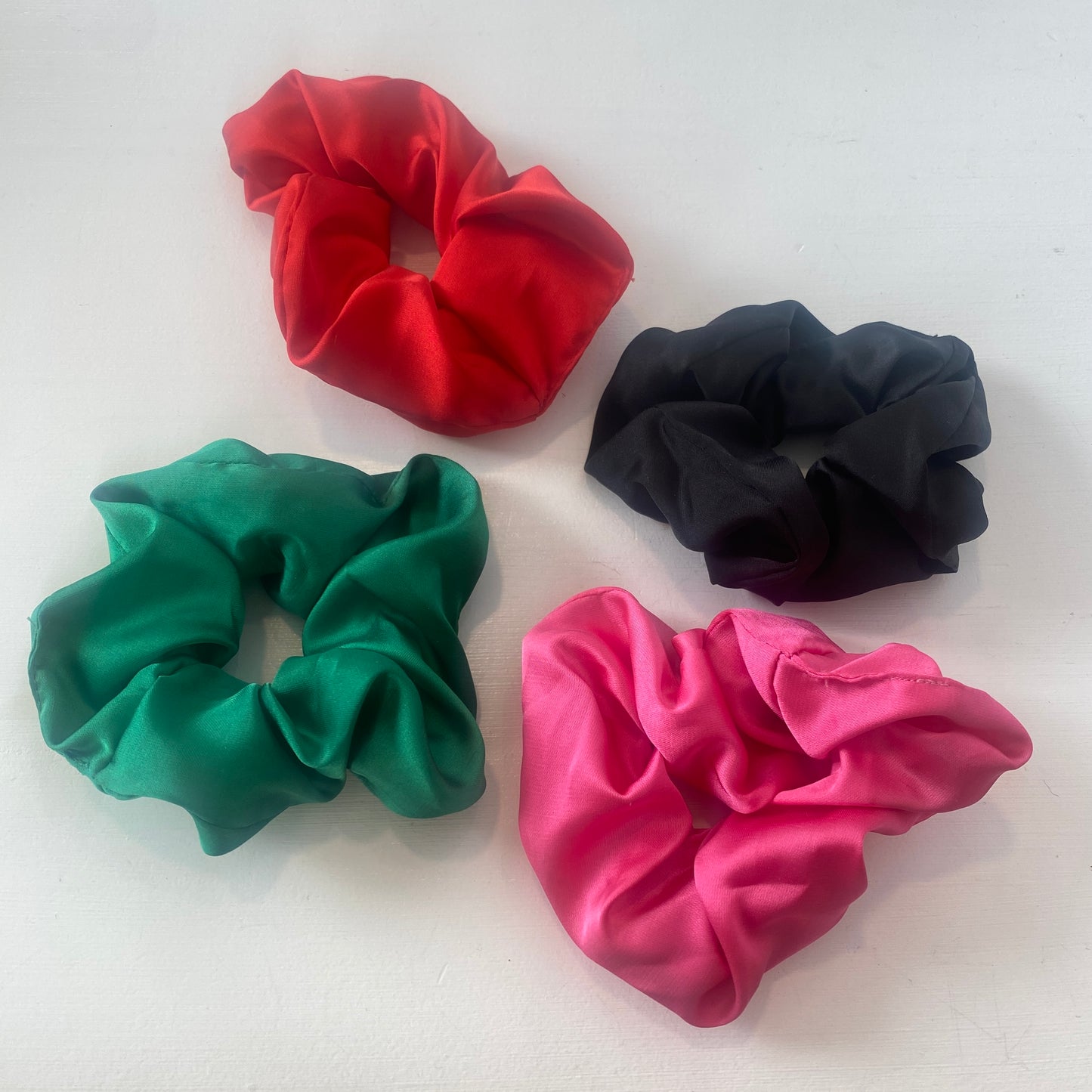 Bella Sofia - Lighted (4 settings) Scrunchie