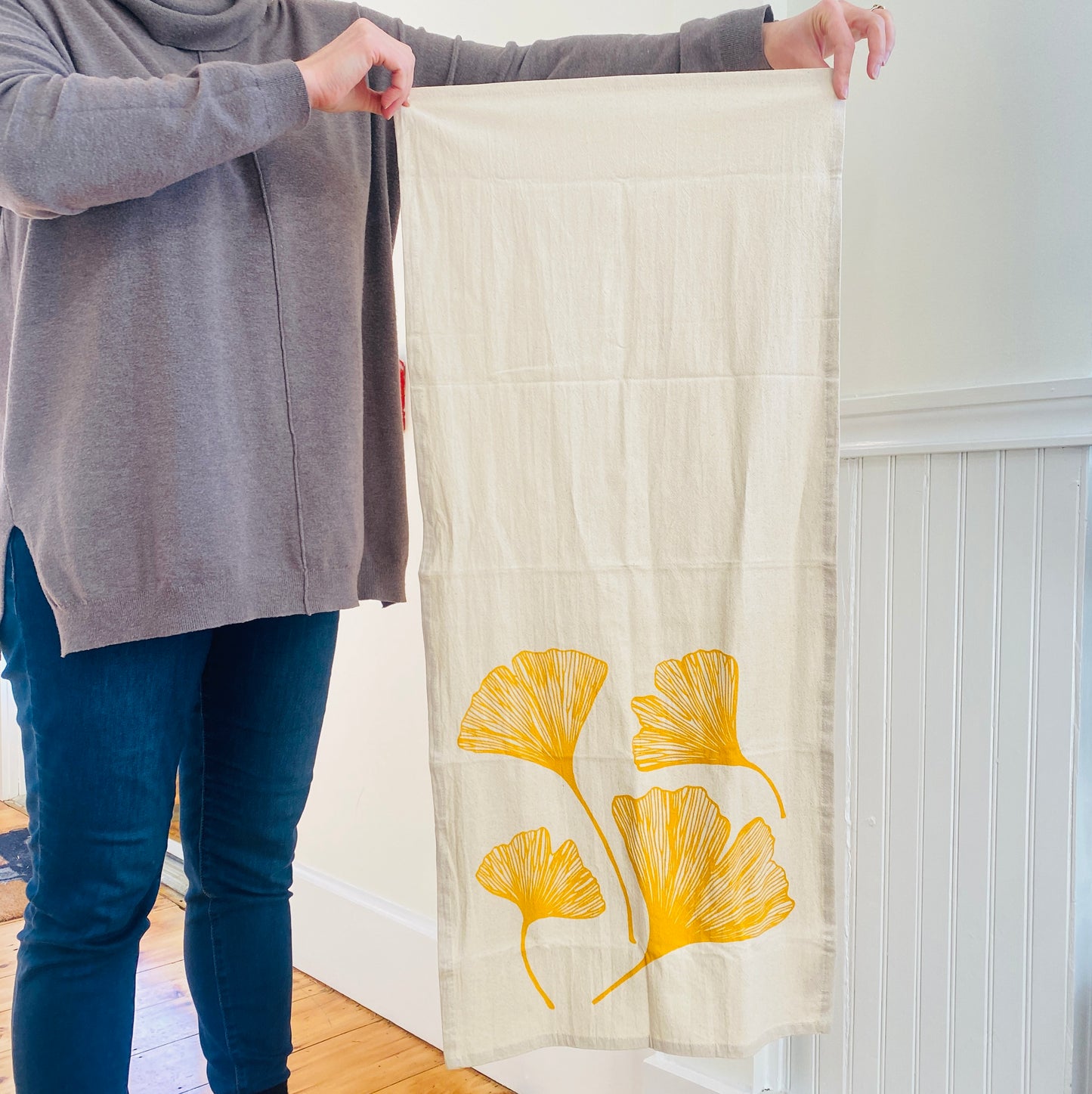 Hearth & Harrow - Gingko Tea Towel (Yellow)