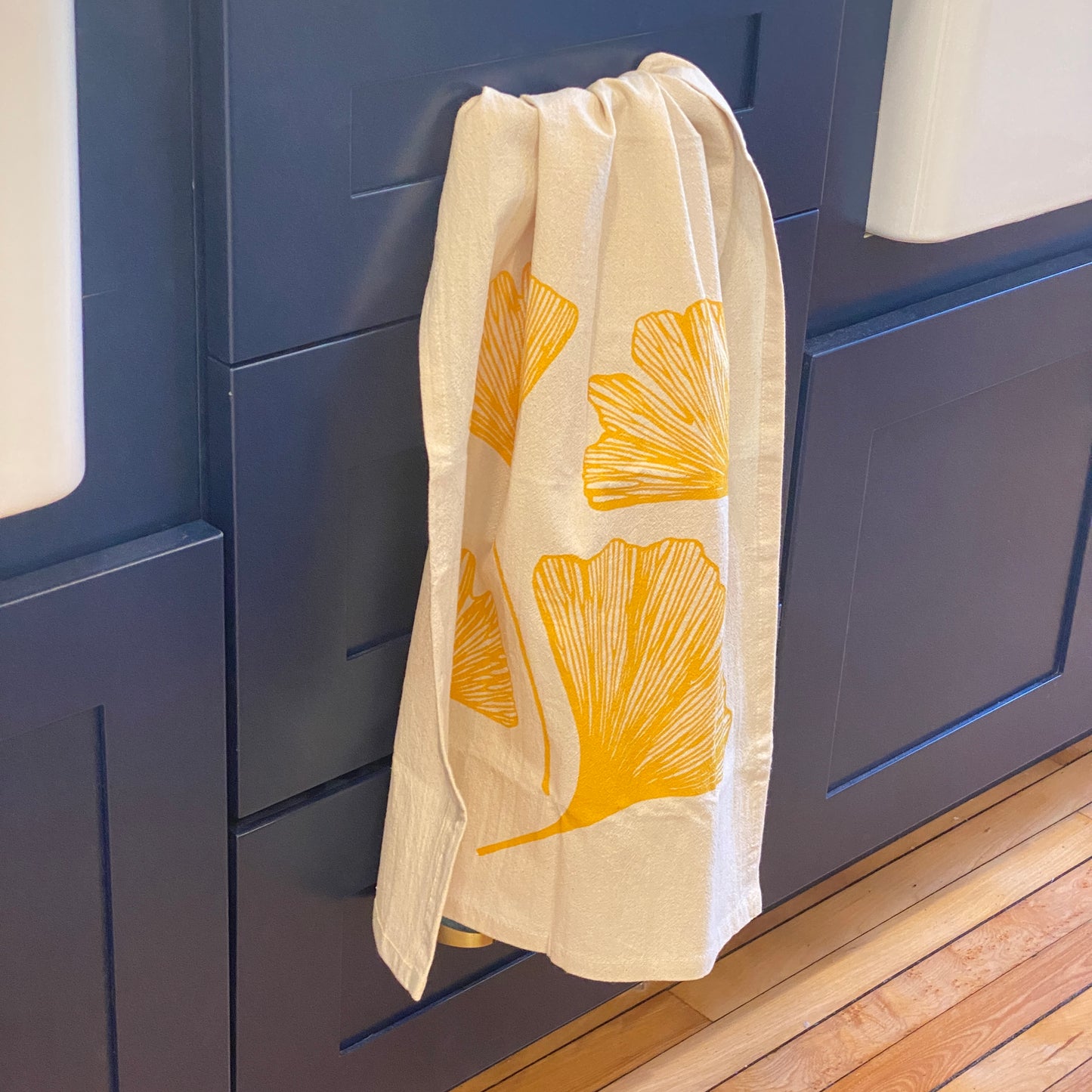 Hearth & Harrow - Gingko Tea Towel (Yellow)