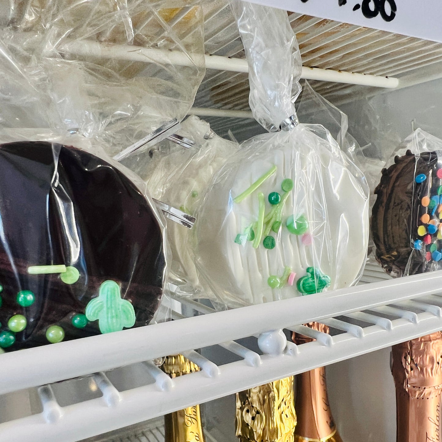 Gemini Cakes - Dipped Oreos