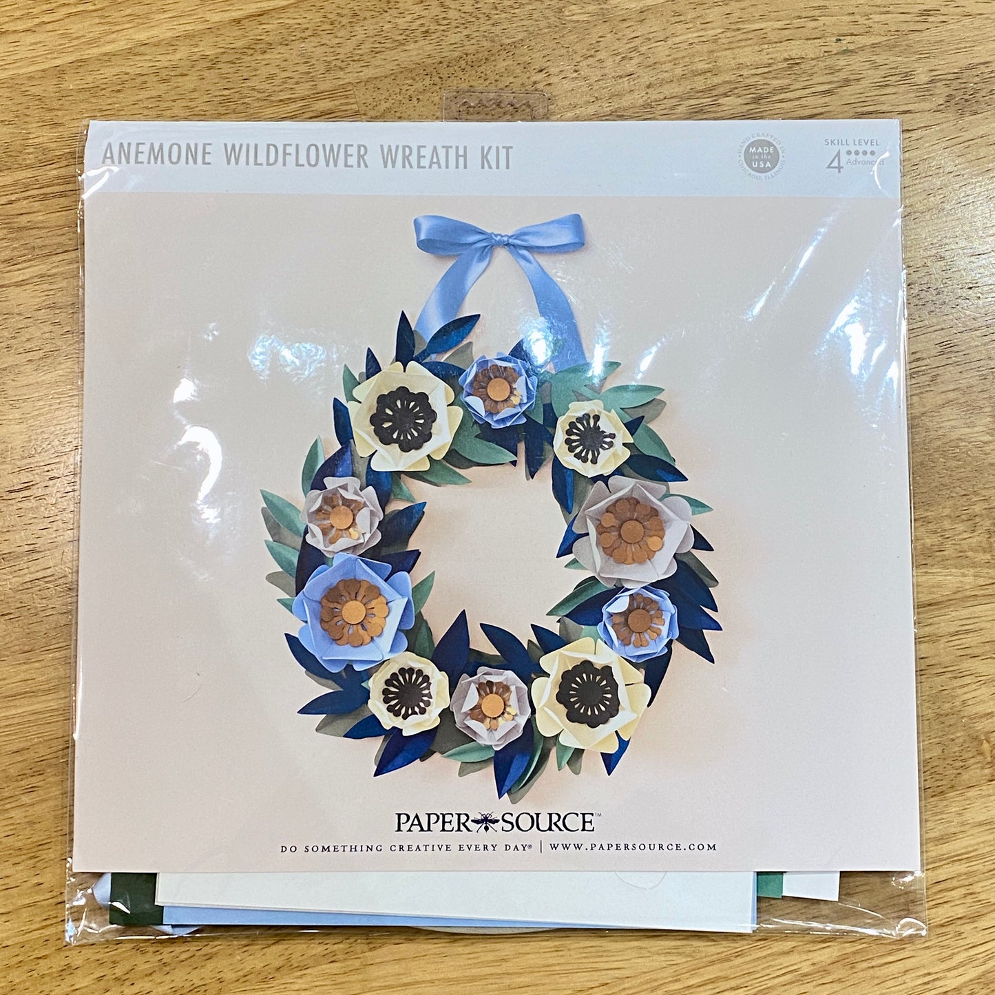 Paper Source - Blue Floral Wreath Kit