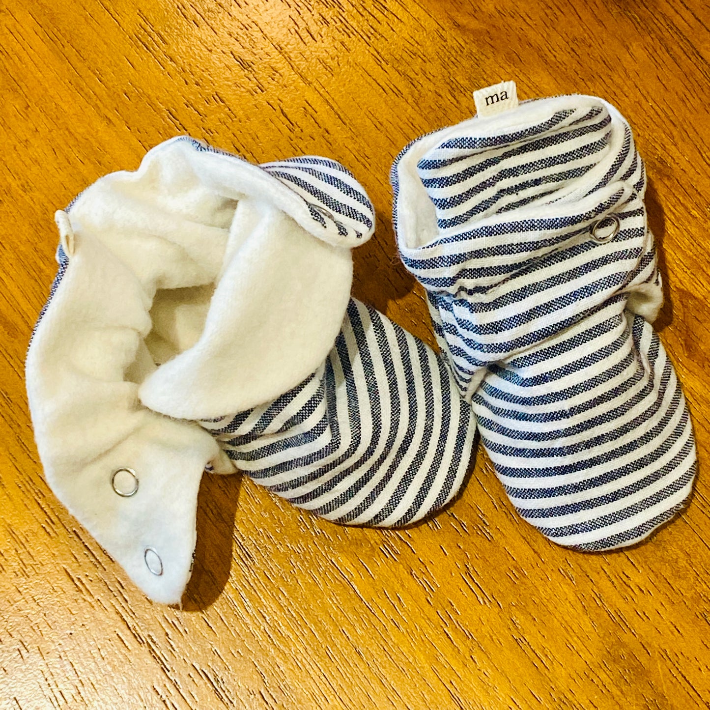 Molly Angie - Baby Booties