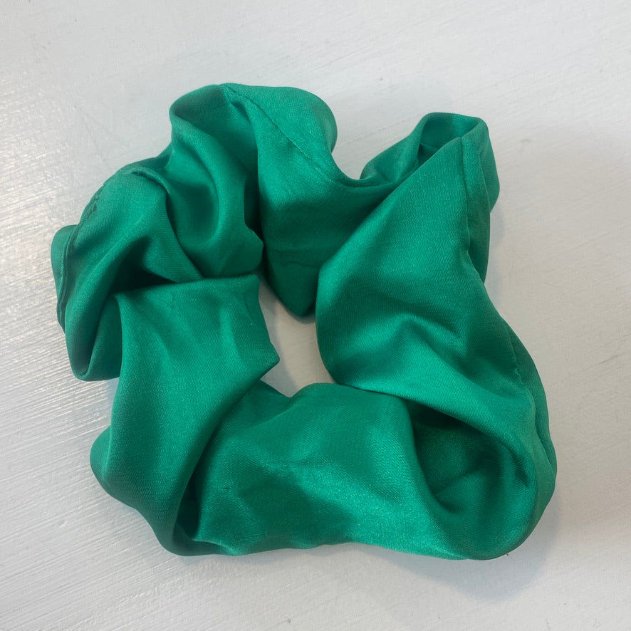 Bella Sofia - Lighted (4 settings) Scrunchie