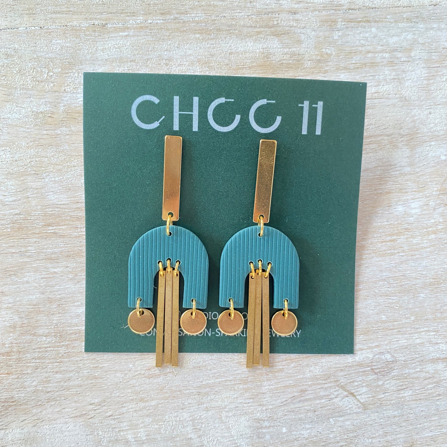 Choo11 Earrings - Lana