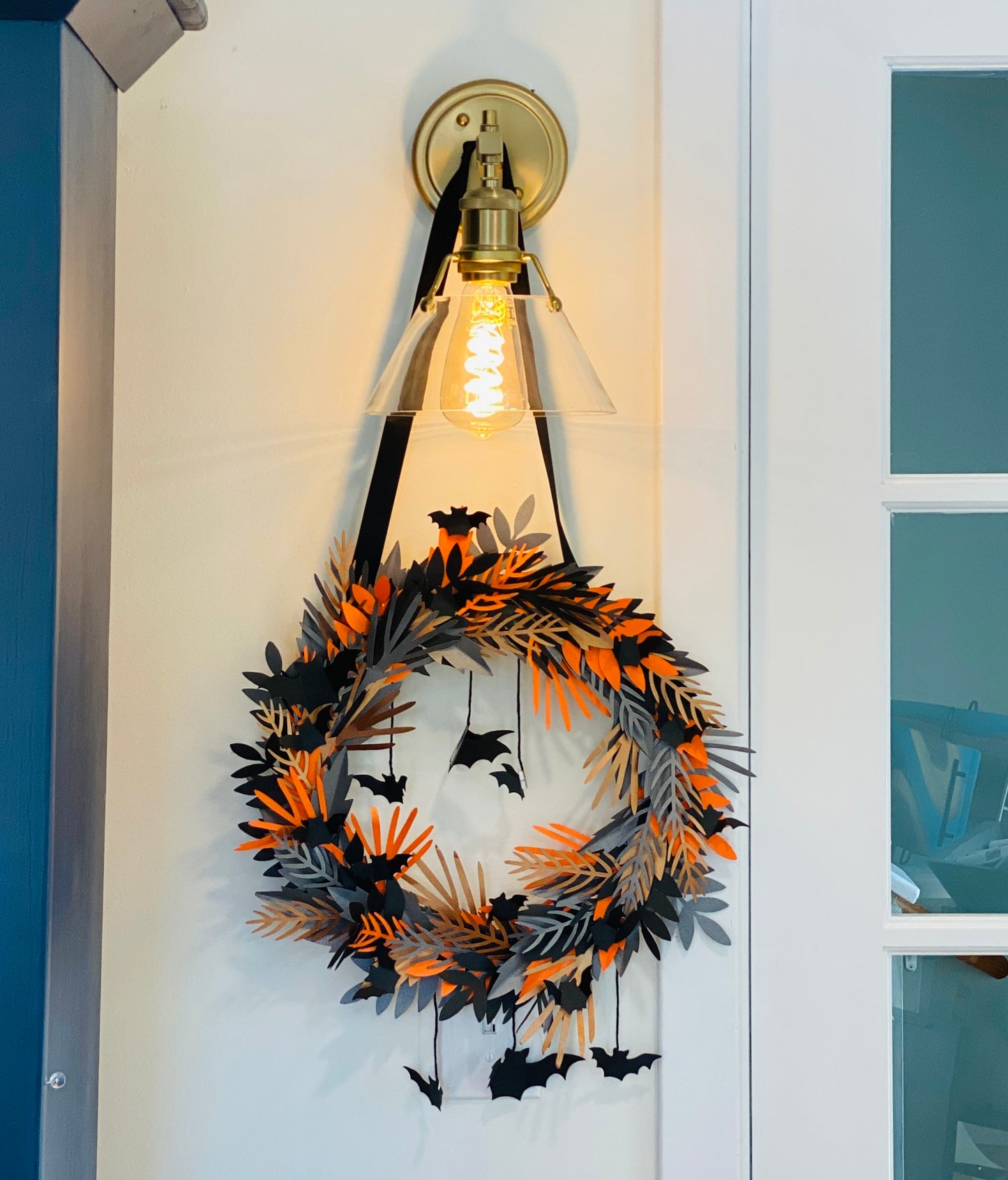 Paper Source - Spooky Bat Wreath Kit