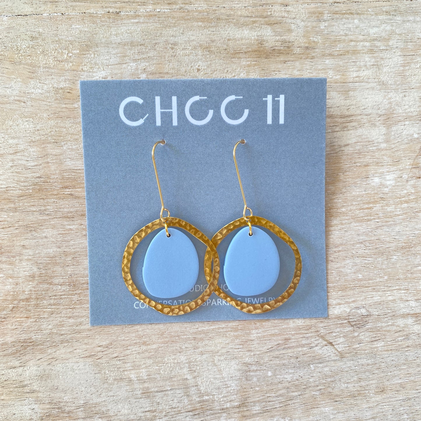 Choo11 Earrings - Olivia