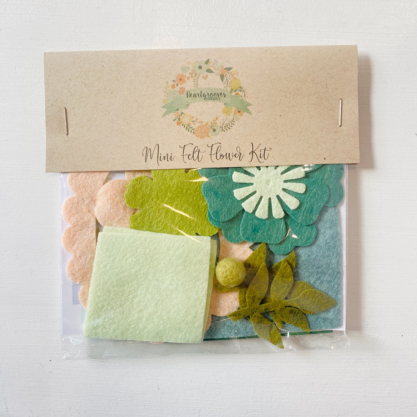 Heartgrooves Handmade - Mini Felt Flower Craft Kits