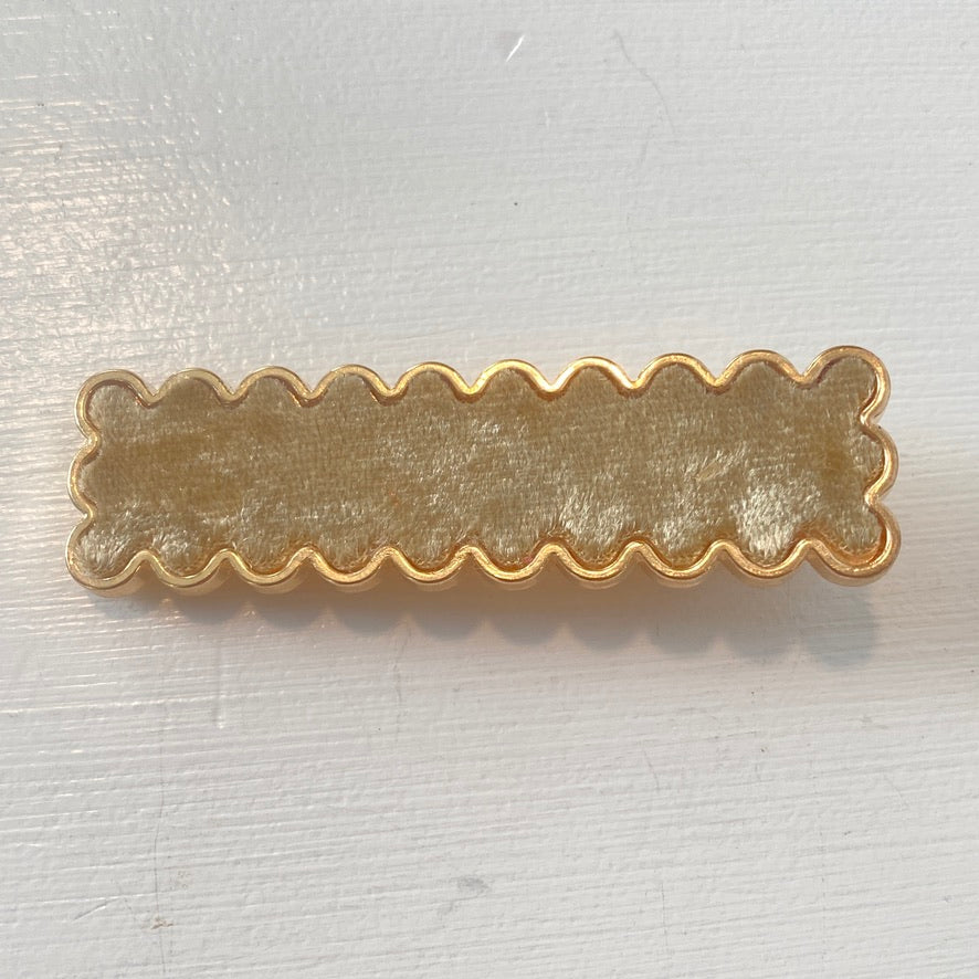 Bella Sofia - Large Metal Clip