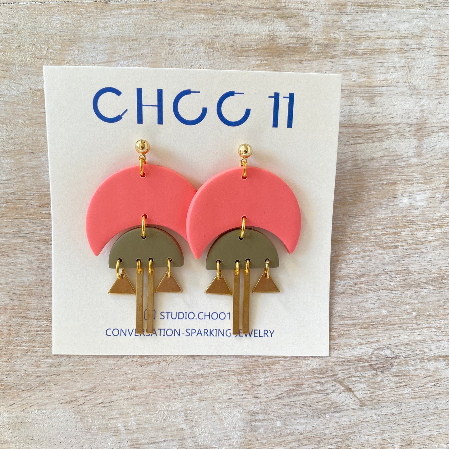 Choo11 Earrings - Lunar